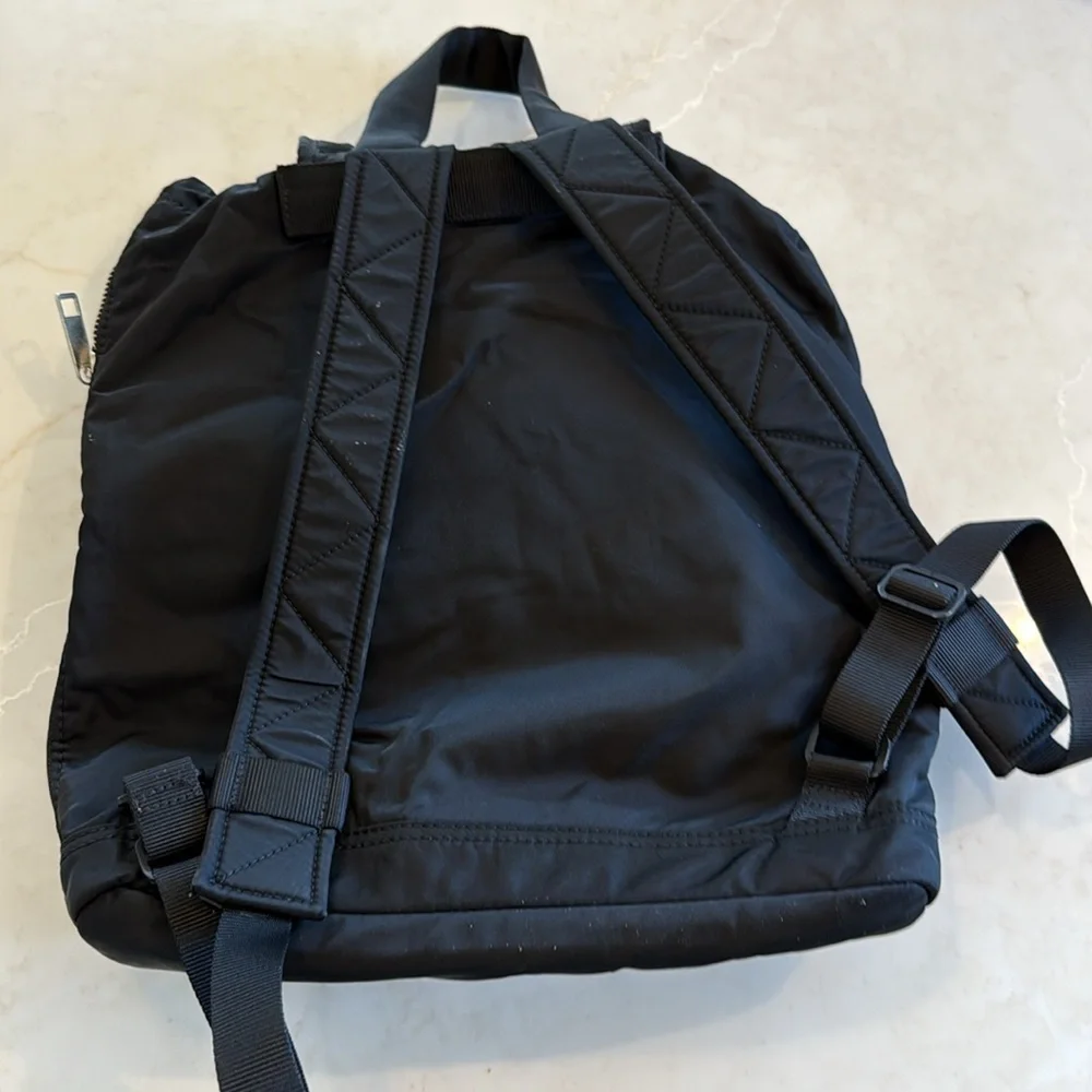 Lululemon backpack - Picture 8 of 12